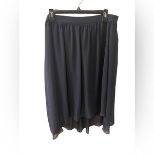 Ann Taylor Navy Gray Floating Layered Romantic Midi
Skirt Large